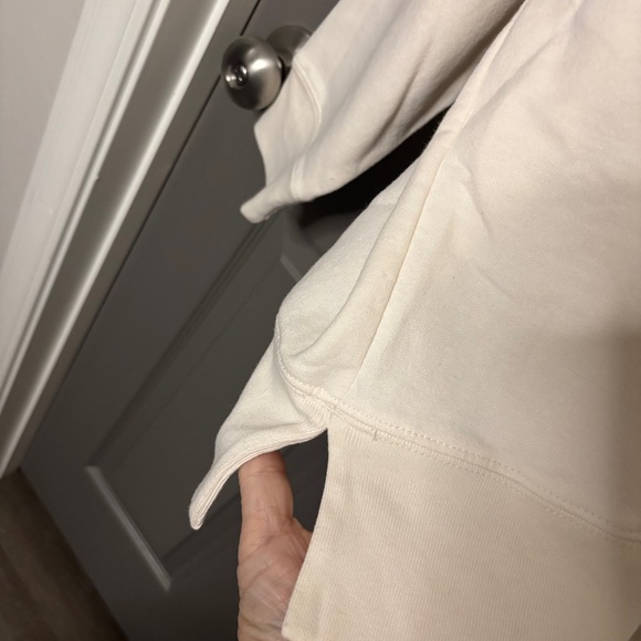 Def Leppard New Sweatshirt XL Soft Fleece Cream Band Shirt - Picture 3 of 6